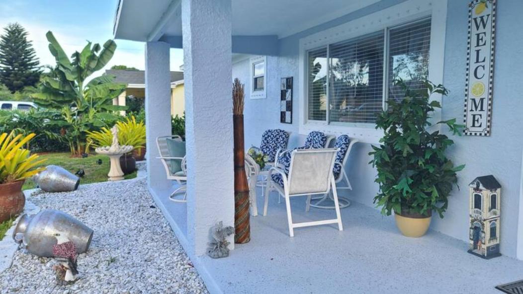 לייק וורת' Palm Springs 3-Bedroom 2-Bath 5 Miles To The Beach מראה חיצוני תמונה