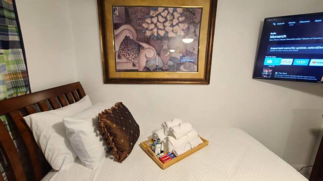 לייק וורת' Palm Springs 3-Bedroom 2-Bath 5 Miles To The Beach מראה חיצוני תמונה