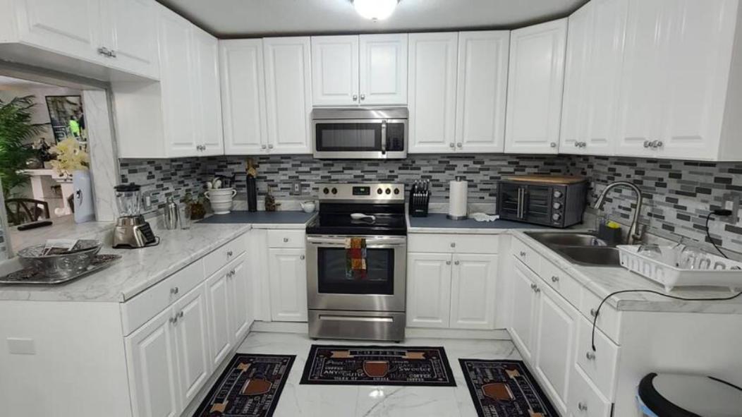 לייק וורת' Palm Springs 3-Bedroom 2-Bath 5 Miles To The Beach מראה חיצוני תמונה
