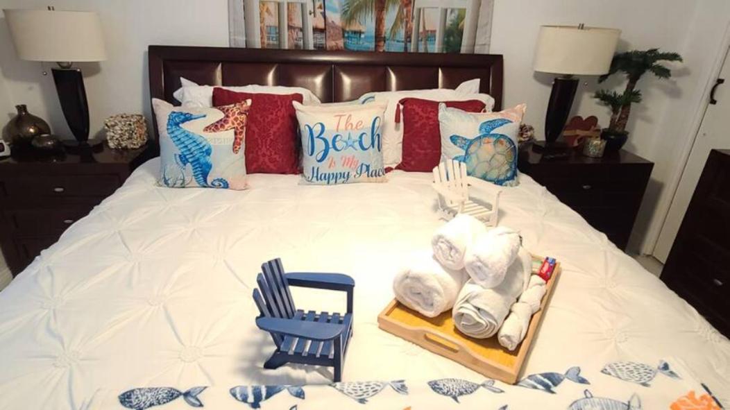לייק וורת' Palm Springs 3-Bedroom 2-Bath 5 Miles To The Beach מראה חיצוני תמונה
