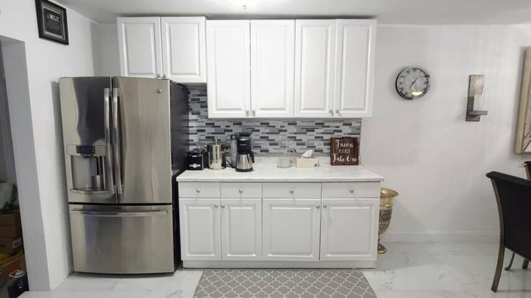 לייק וורת' Palm Springs 3-Bedroom 2-Bath 5 Miles To The Beach מראה חיצוני תמונה